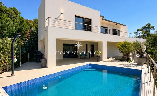 Villa à Fréjus, Provence-Alpes-Côte d'Azur, France 1
