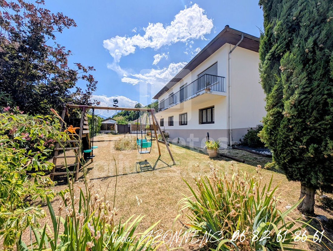 Villa in Centre Ville, Vif, France 3 - 18331981