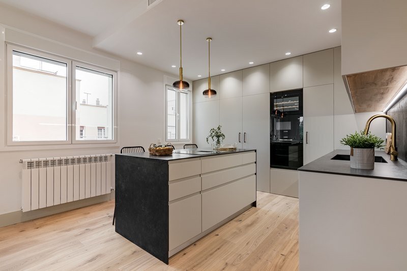 Apartment in Chamberi, Madrid, Spain 4 - 18329846