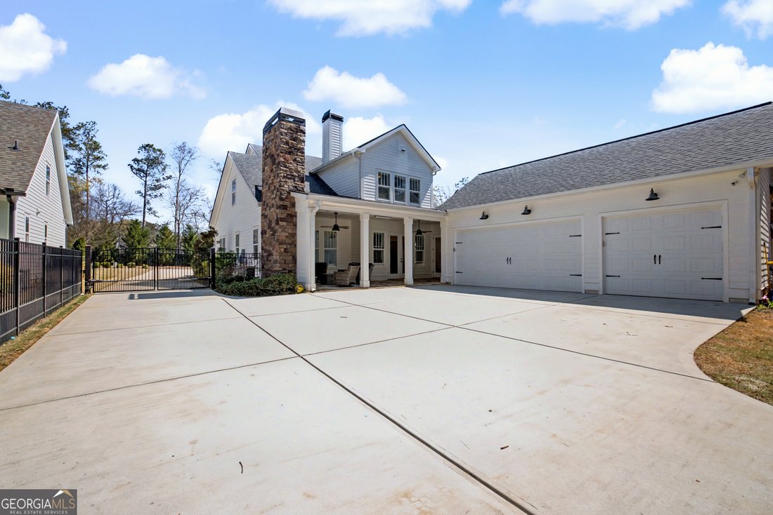 House in Senoia, Georgia, United States 3 - 18327688