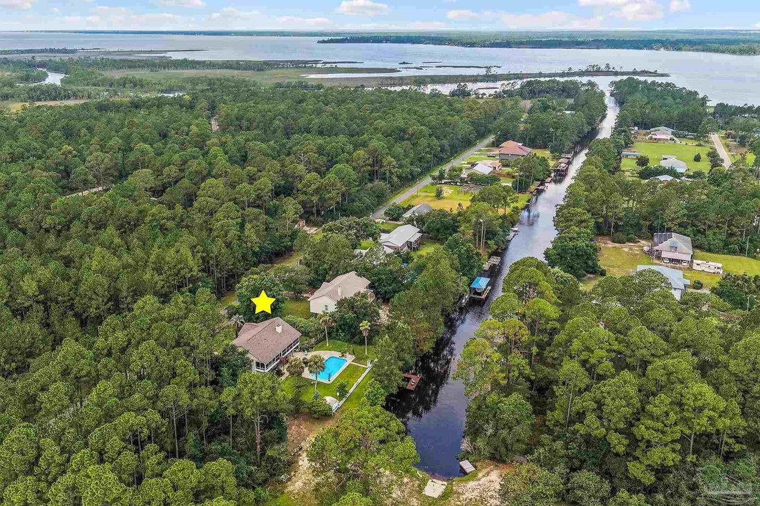 House in Milton, Florida, United States 5 - 18331559