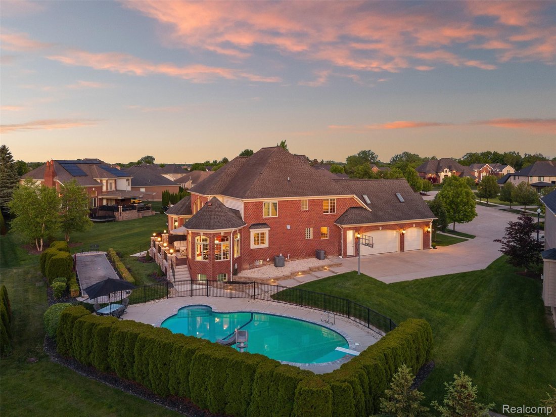 House in Macomb, Michigan, United States 2 - 18104830