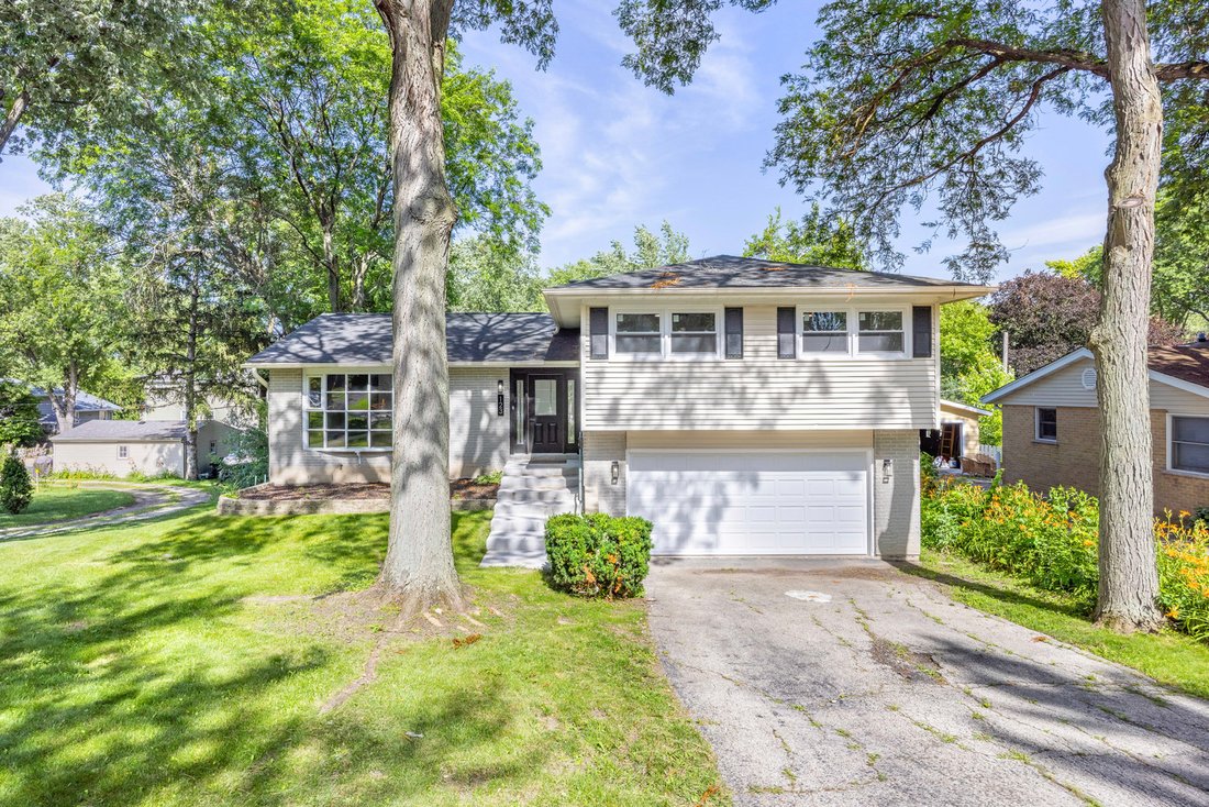 House in Barrington Hills, Illinois, United States 3 - 18330076
