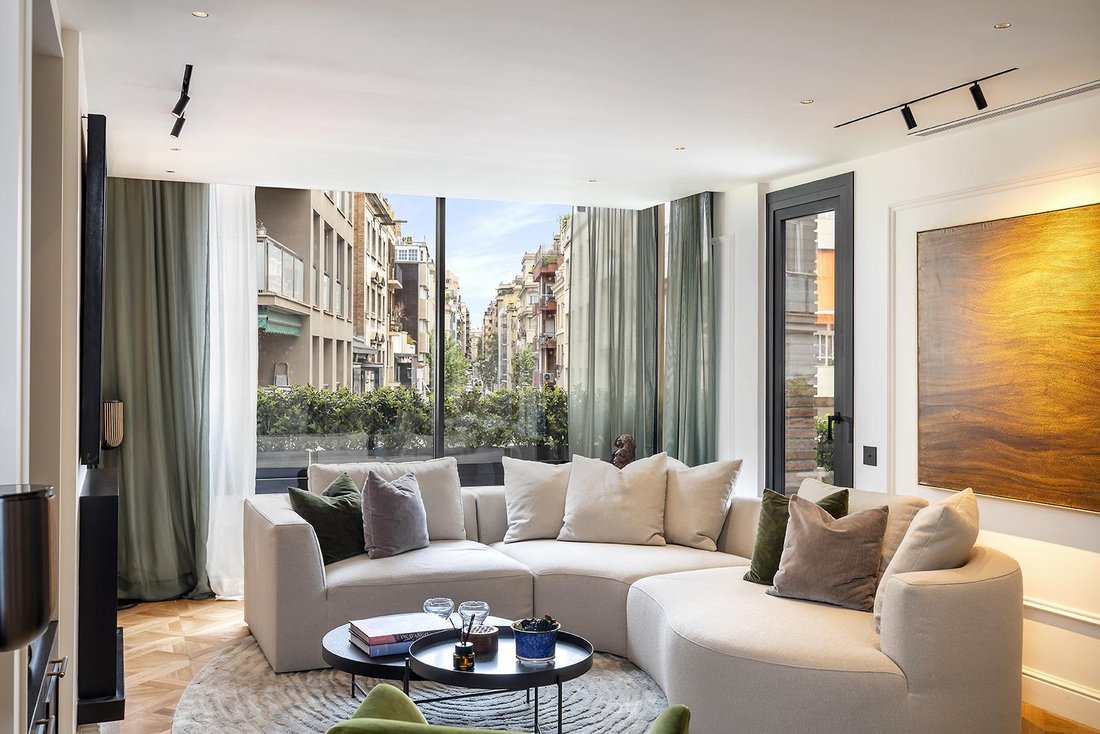 Apartment in Sarrià-Sant Gervasi, Barcelona, Spain 4 - 18327985