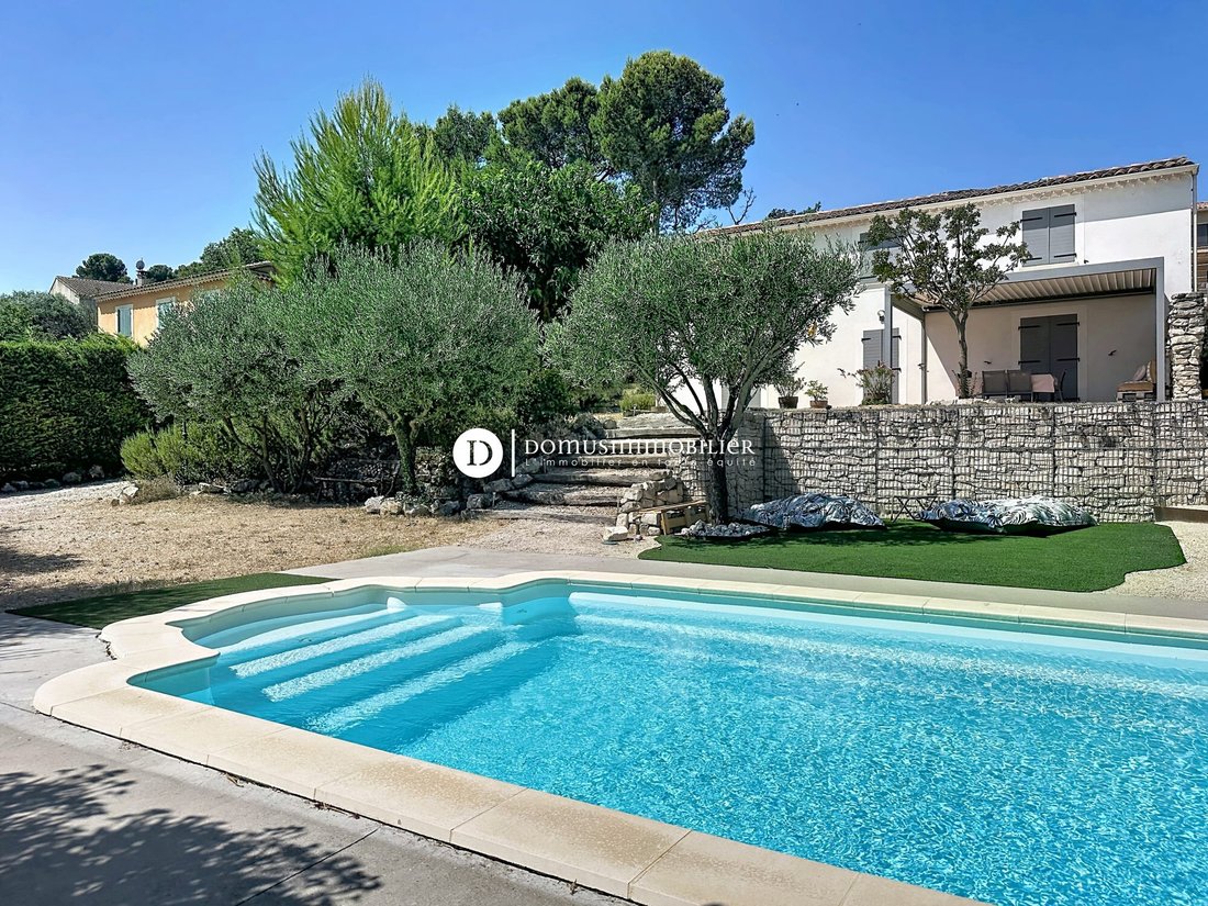 House in Châteauneuf-de-Gadagne, Provence-Alpes-Côte d'Azur, France 1 - 18012321