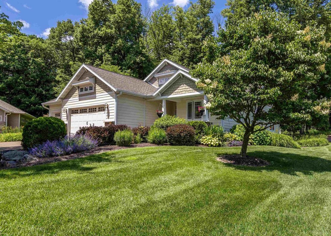 Condo in Wausau, Wisconsin, United States 5 - 18329916