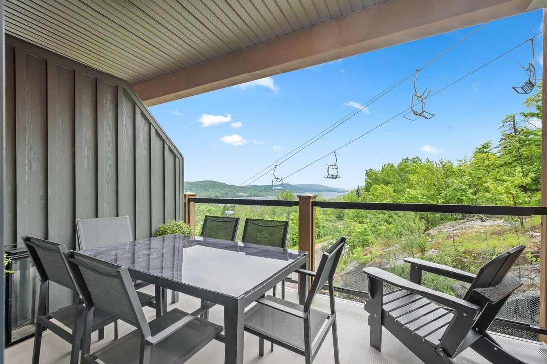 Condo in Mont-Tremblant, Quebec, Canada 5 - 18331791