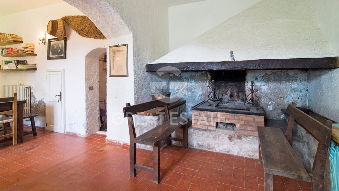 Estate in Monticiano, Tuscany, Italy 2 - 18329424