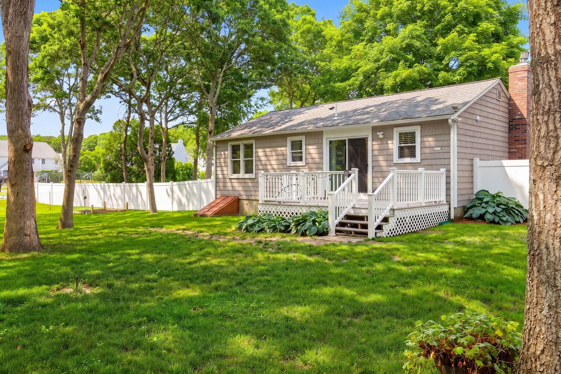 House in Barnstable, Massachusetts, United States 4 - 18326615