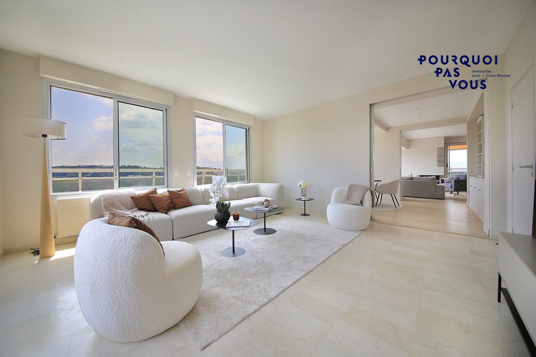 Apartment in Croix Rousse-Gros Caillou, Lyon 4e Arrondissement, Lyon 1 - 16670751