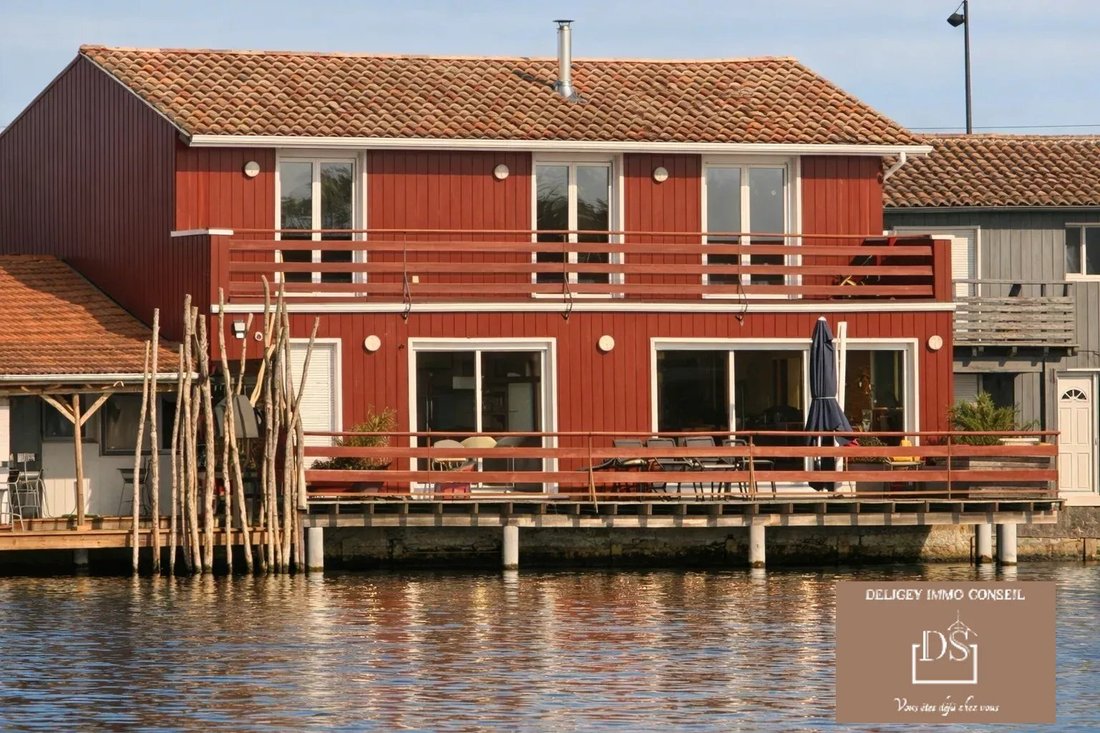 House in Centre Ville, Gujan-Mestras, France 1 - 18328327