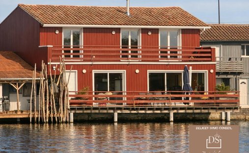 House in Centre Ville, Gujan-Mestras, France 1