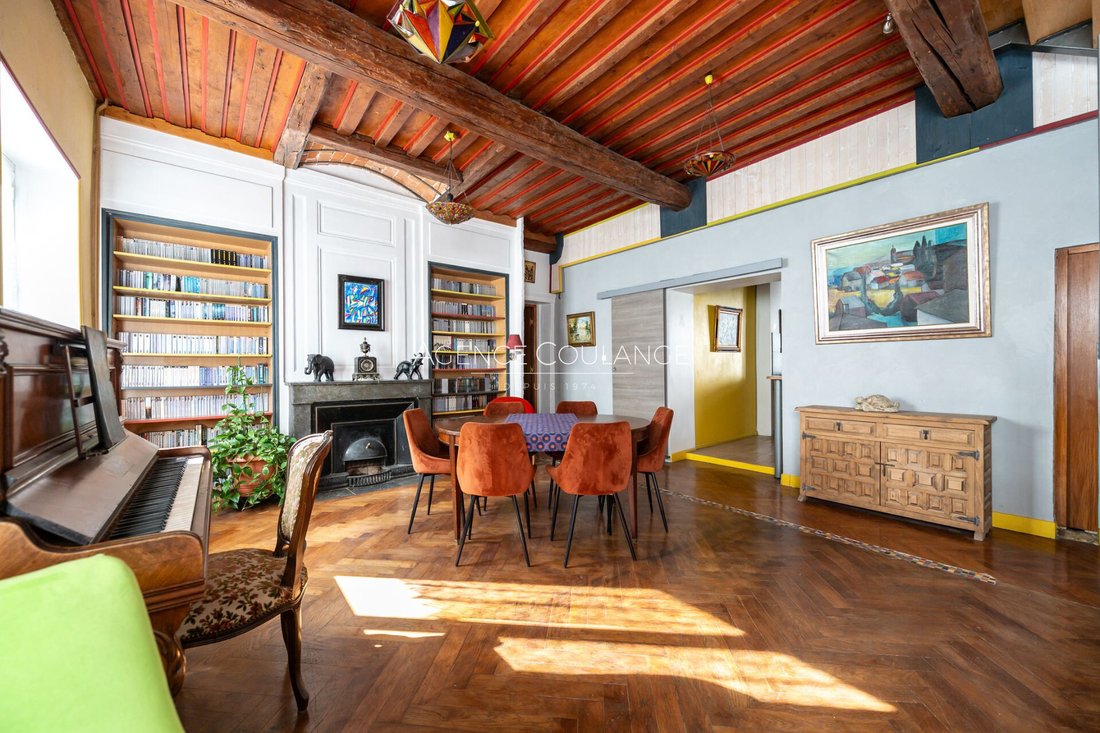 Apartment in Croix Rousse-Gros Caillou, Lyon 4e Arrondissement, Lyon 1 - 18328100