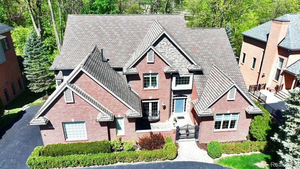 House in Orchard Lake Village, Michigan, United States 3 - 18332292