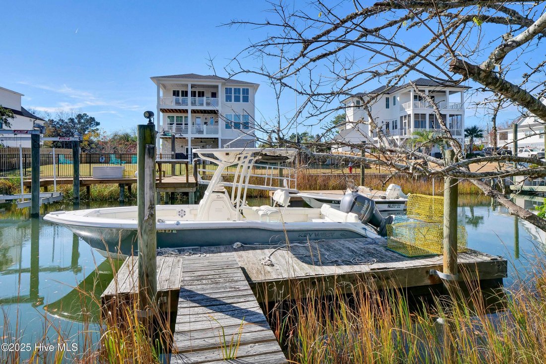 House in Hampstead, North Carolina, United States 4 - 16726579
