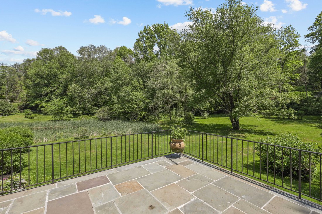 House in Bedford, New York, United States 3 - 17981042