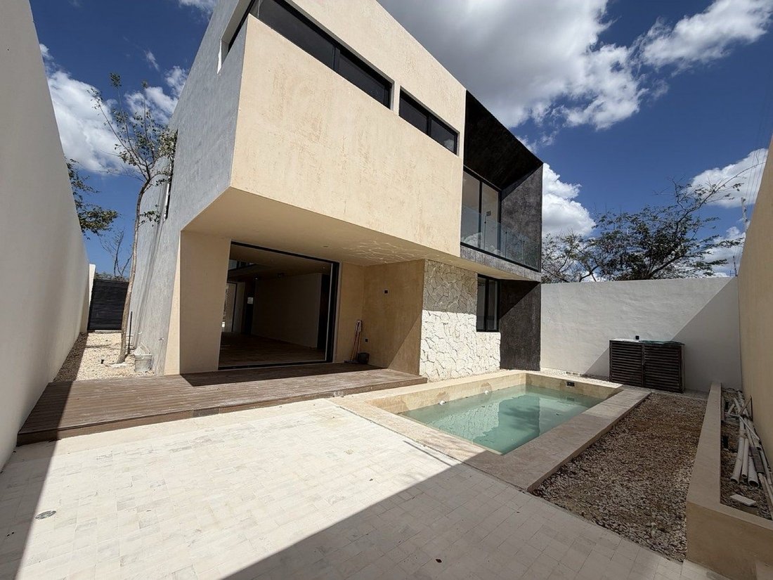 Condo in Yucatán Country Club, Yucatan, Mexico 4 - 18331897