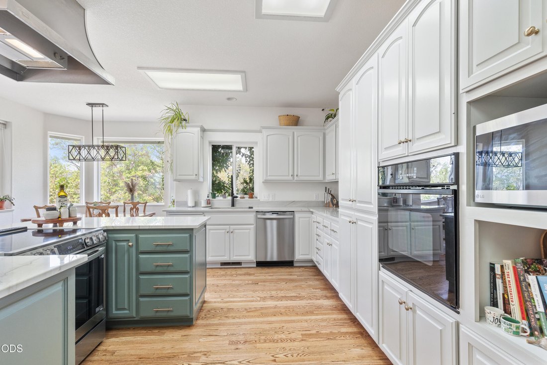 House in Grants Pass, Oregon, United States 5 - 17382636