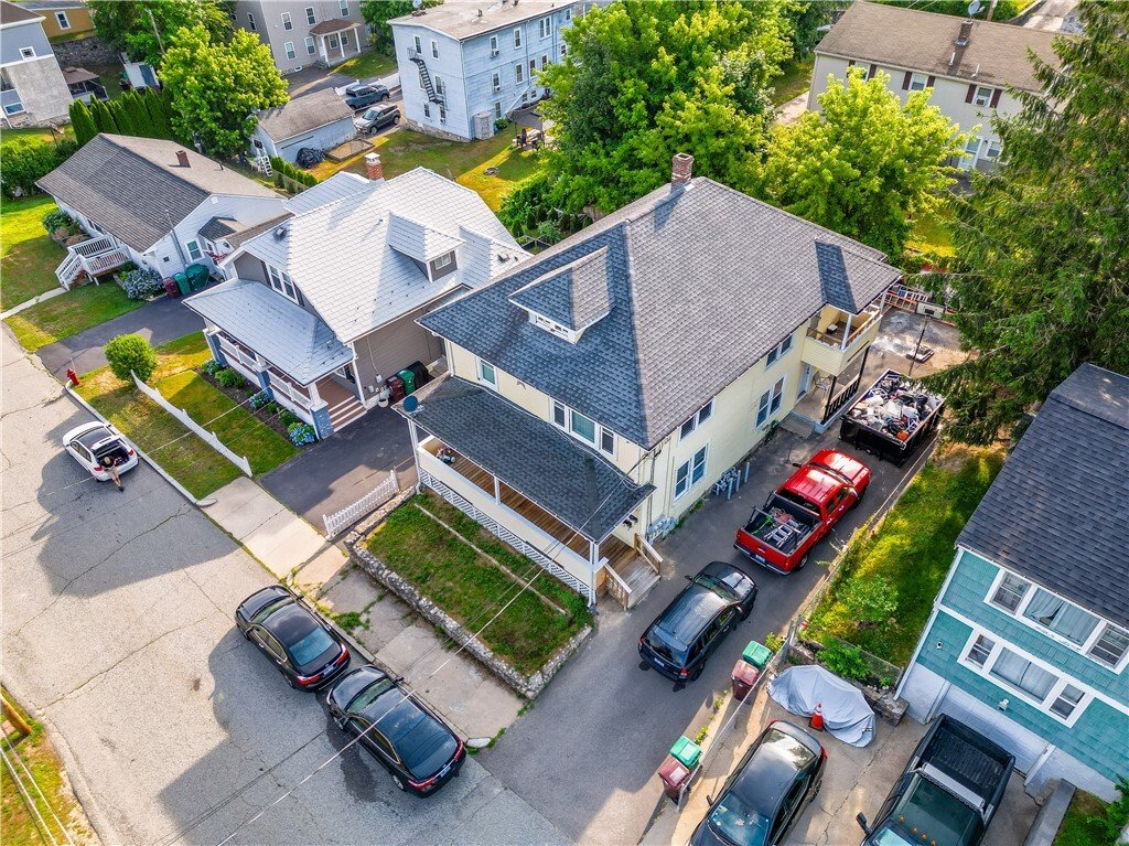 Woonsocket, Rhode Island, United States 2 - 18326758