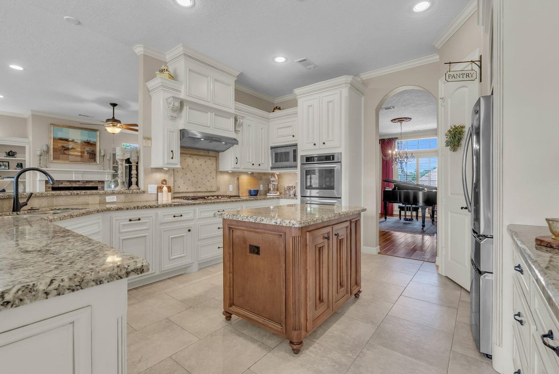 House in Montgomery, Texas, United States 5 - 18331367