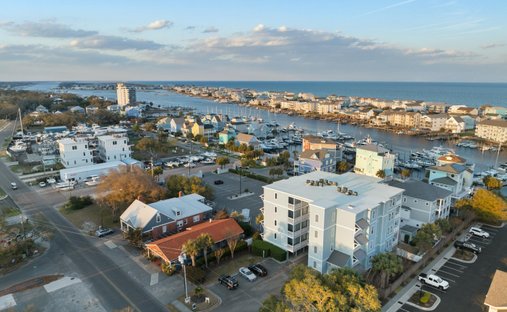 Condo in Carolina Beach, North Carolina, United States 1
