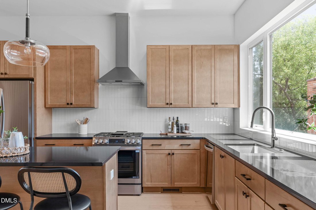 Townhouse in Durham, North Carolina, United States 5 - 17910386