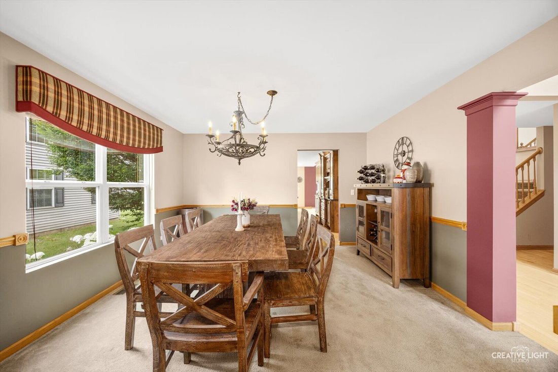 House in Bolingbrook, Illinois, United States 4 - 18330099