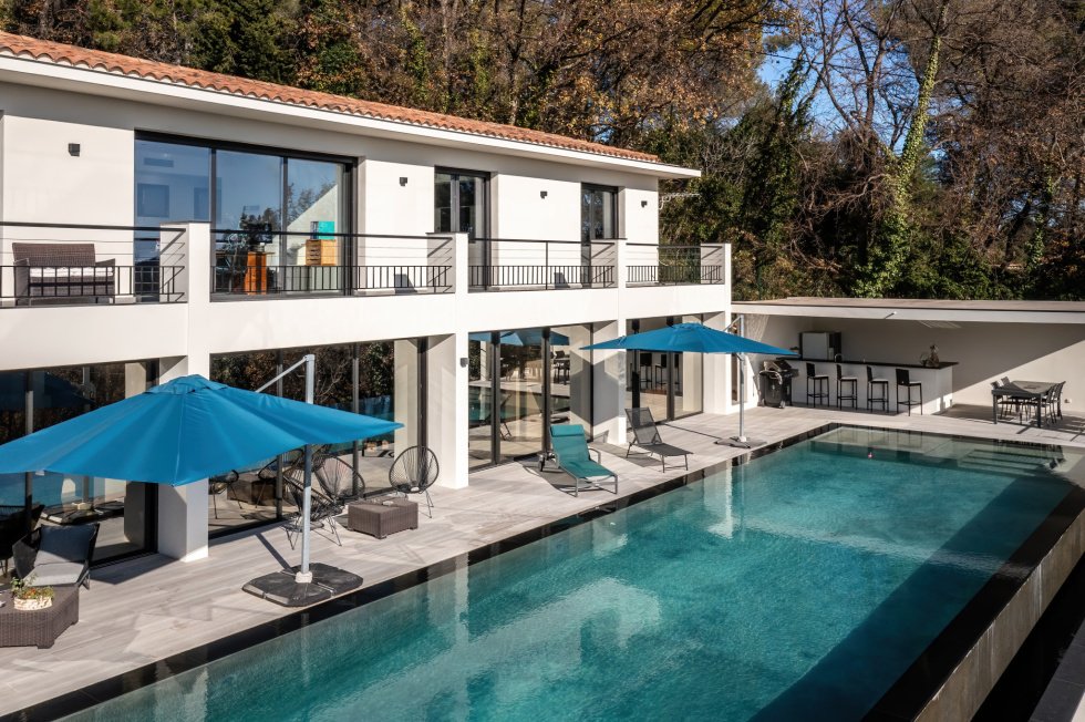 Villa in Tourrettes-sur-Loup, Provence-Alpes-Côte d'Azur, France 3 - 18330468