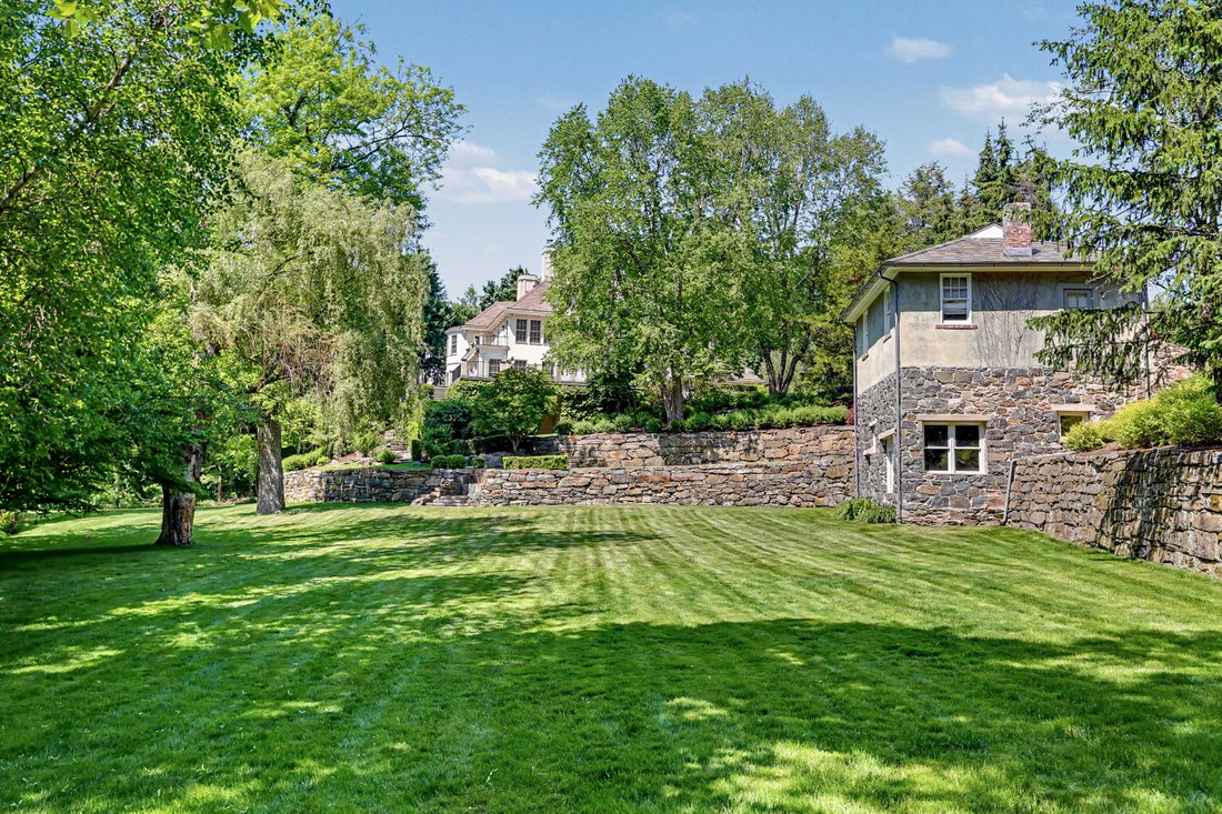 House in Greenwich, Connecticut, United States 3 - 17990193