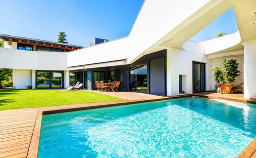 Villa in Matadepera, Catalonia, Spain 1