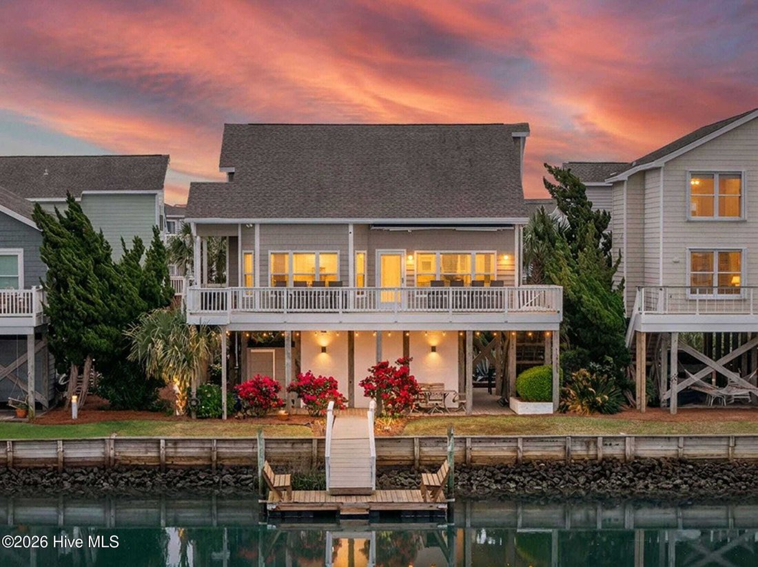 House in Ocean Isle Beach, North Carolina, United States 1 - 17831404