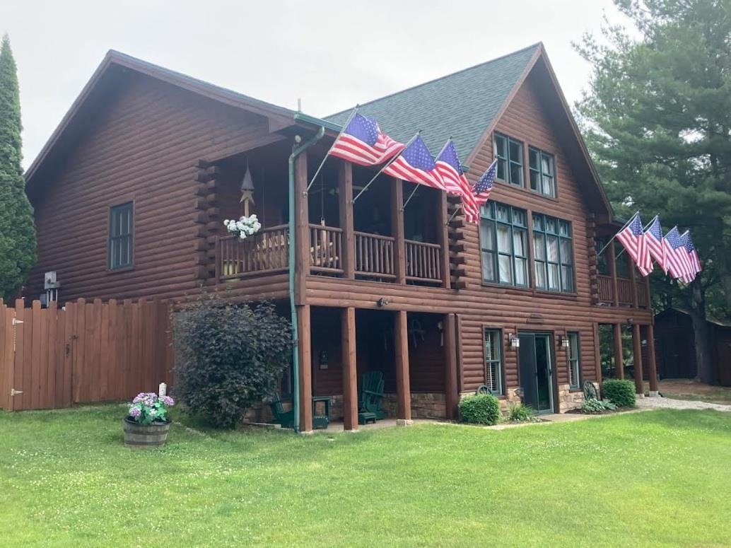 House in Central Lake, Michigan, United States 1 - 18308752