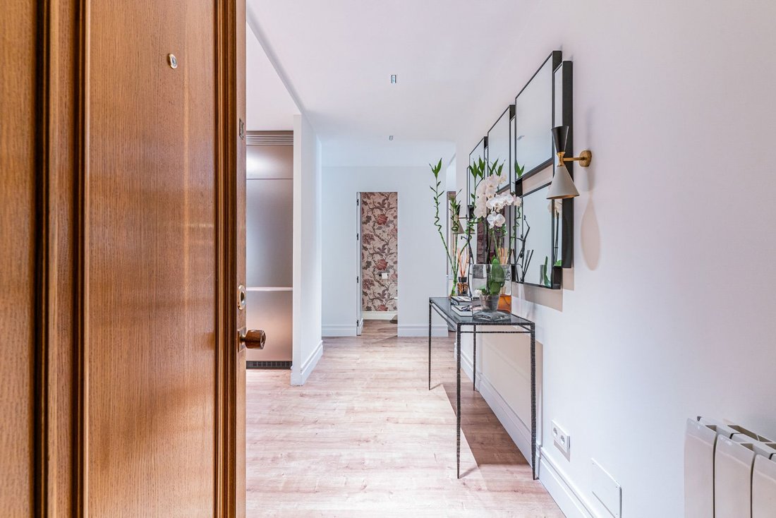 Apartment in Chamberi, Madrid, Spain 2 - 18331551