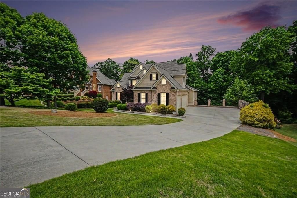 Flowery Branch, Georgia, United States 2 - 17829559