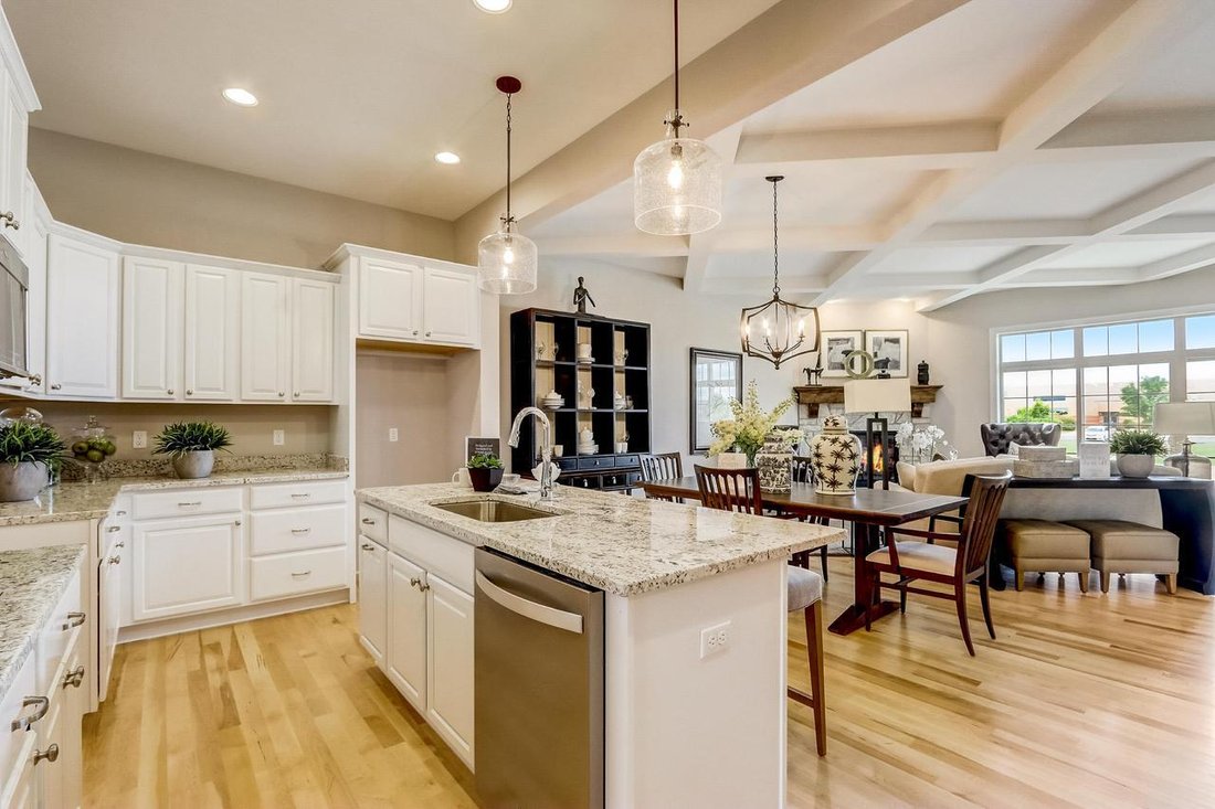 Condo in Okauchee Lake, Wisconsin, United States 3 - 18329910