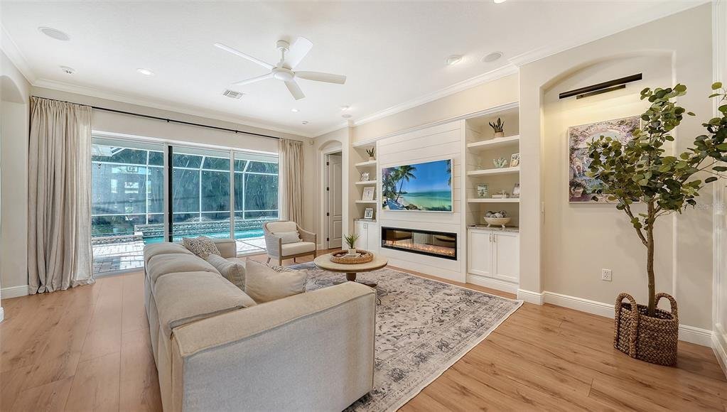 House in Sarasota, Florida, United States 3 - 18332440