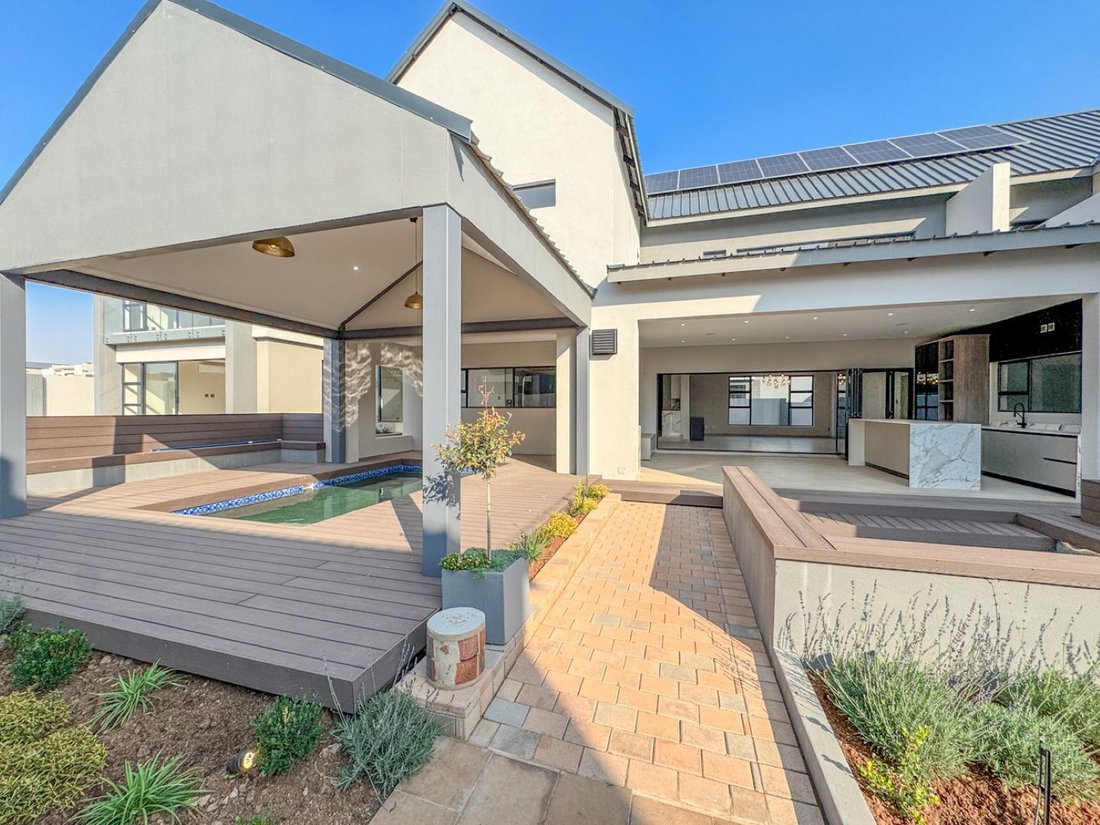 Country House in Sunderland Ridge AH, Gauteng, South Africa 4 - 18328553