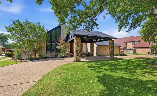 House in Colleyville, Texas, United States 1