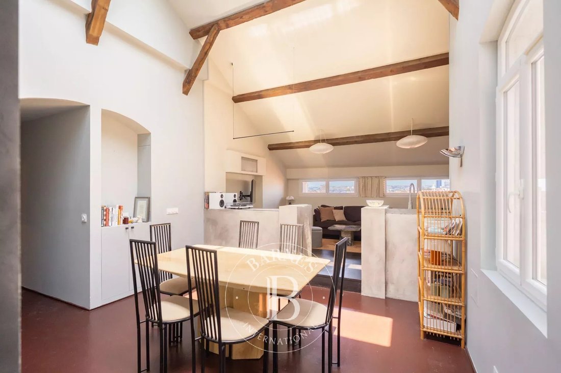 Apartment in Saint Victor, 7e Arrondissement, Marseille 3 - 18328383
