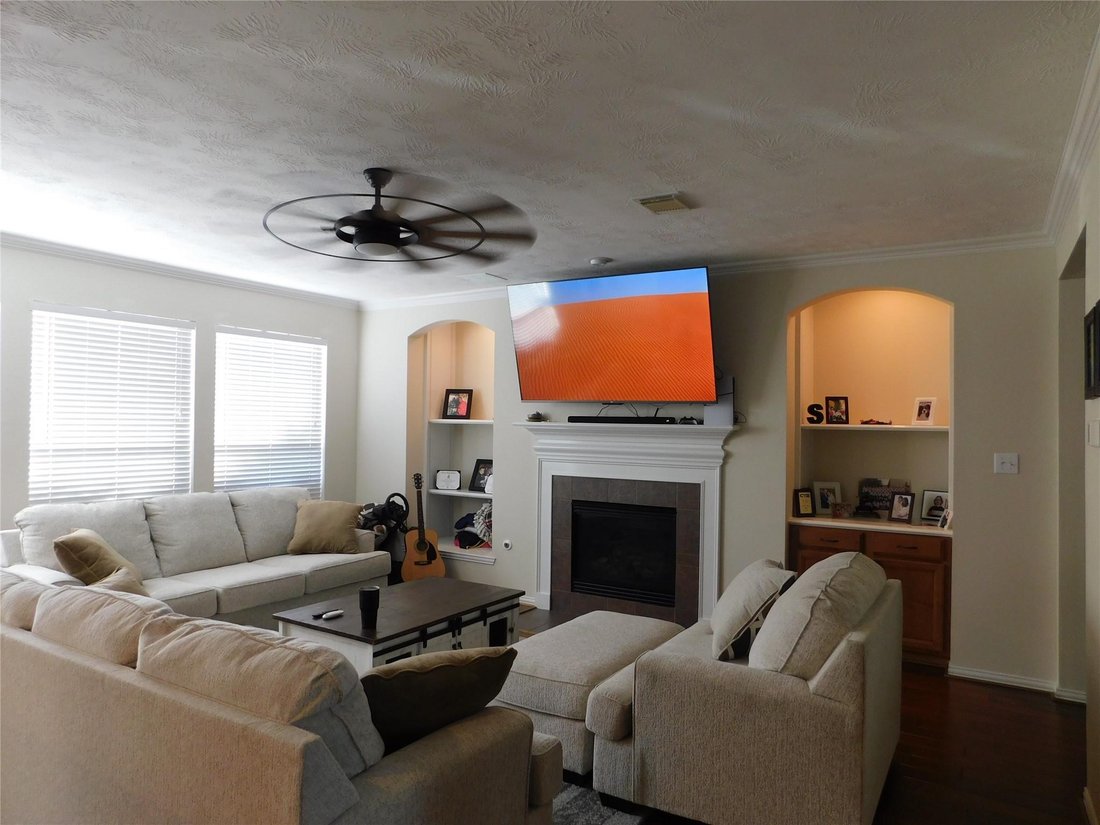 House in Conroe, Texas, United States 3 - 18331315