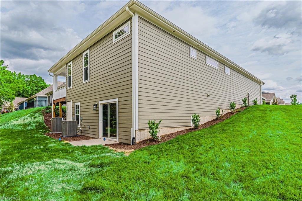 House in Mebane, North Carolina, United States 5 - 17169314