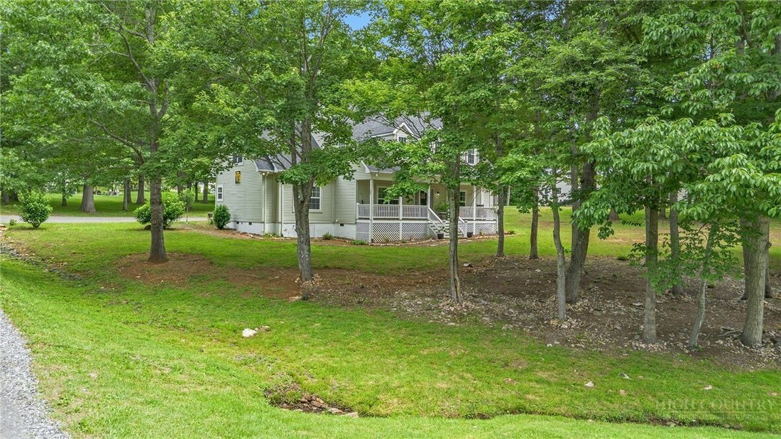 House in West Jefferson, North Carolina, United States 4 - 17385460