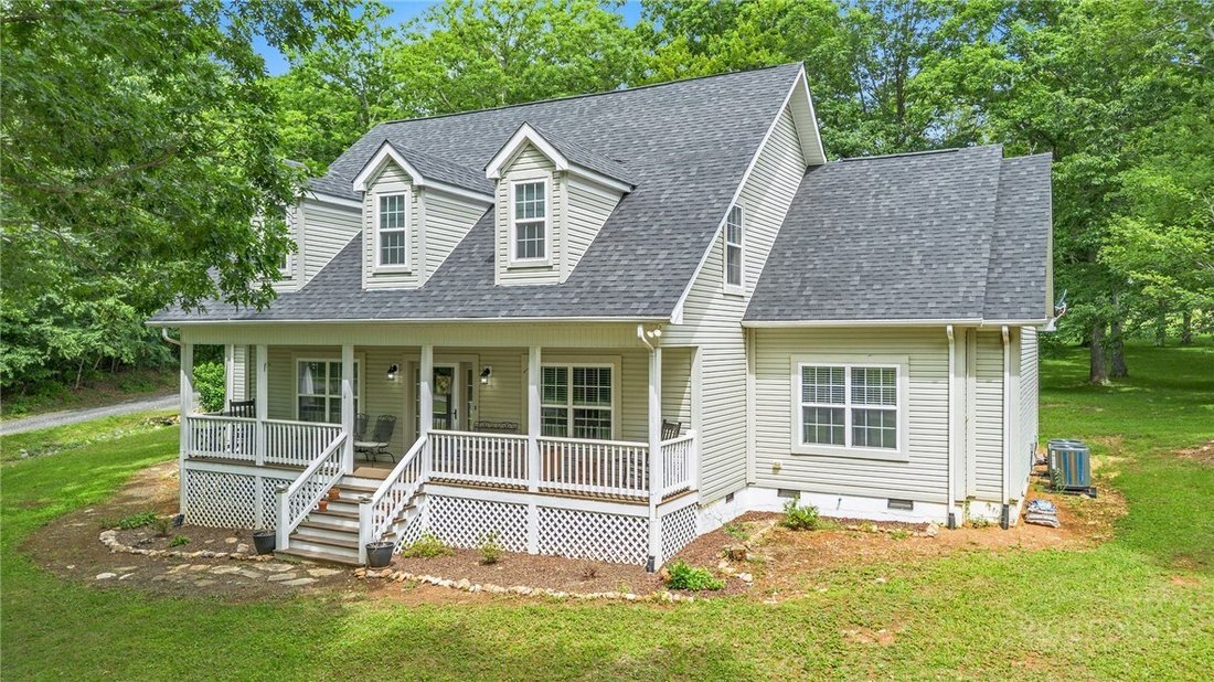 House in West Jefferson, North Carolina, United States 1 - 17385460