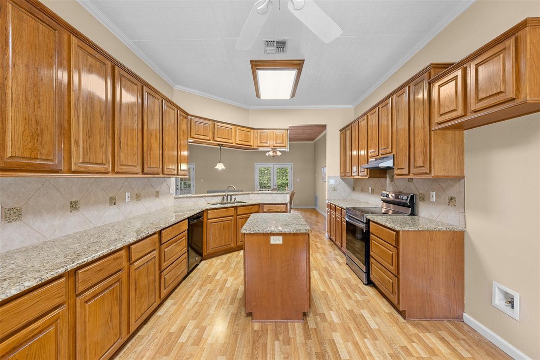 House in La Grange, Texas, United States 4 - 17410538