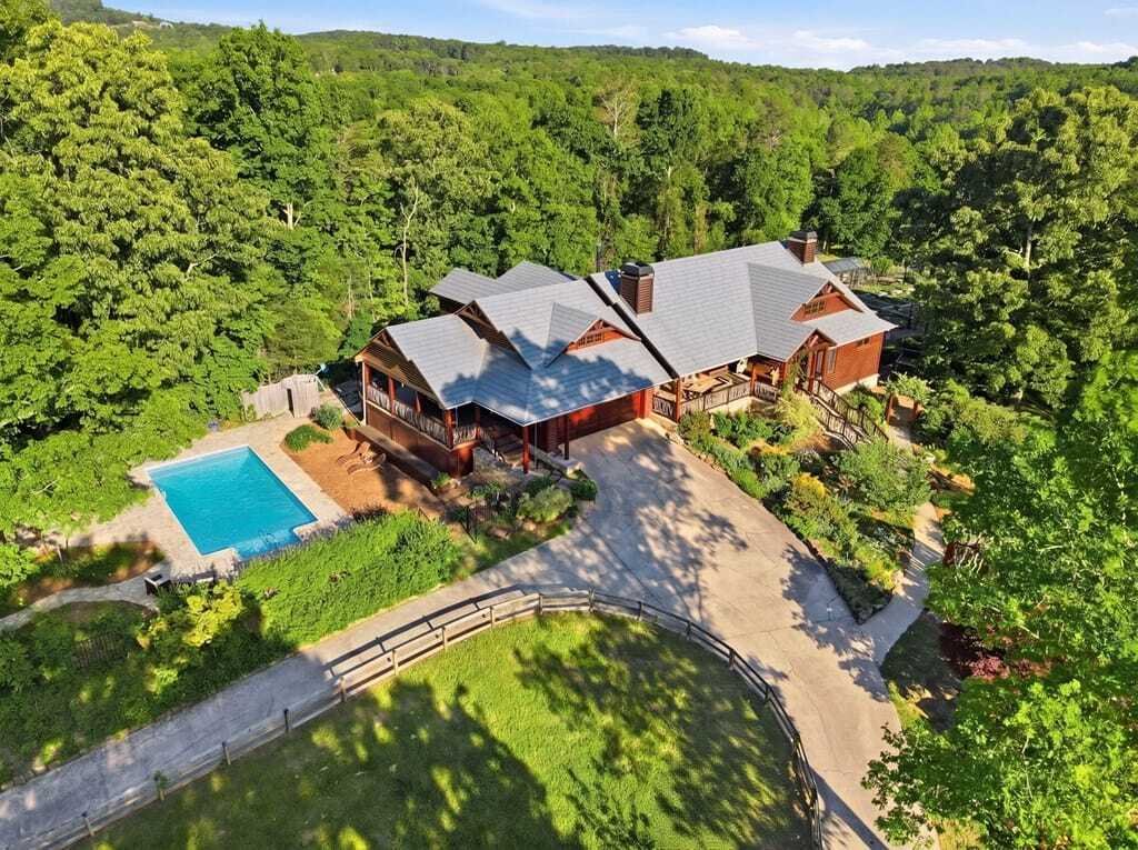 House in Clarkesville, Georgia, United States 5 - 18161655