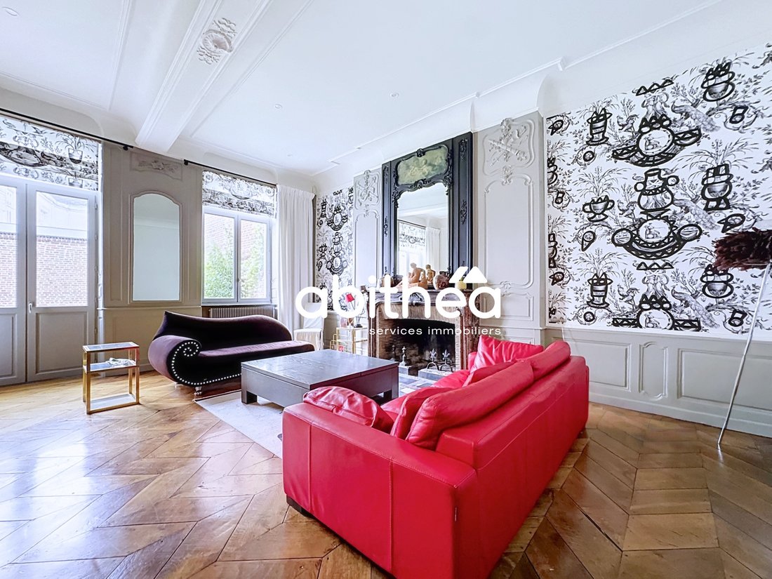 Estate in Prefecture, Arras, France 5 - 18327833