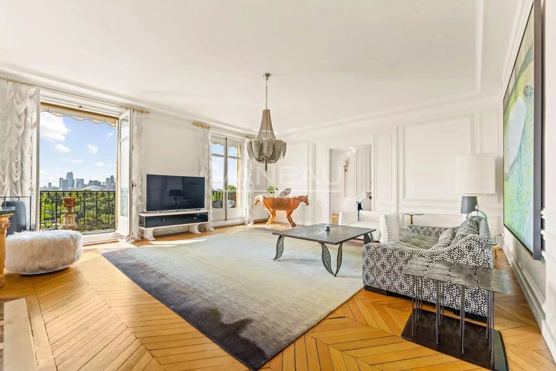 Apartment in Porte Dauphine, Paris 16e Arrondissement, Paris 1 - 17797431