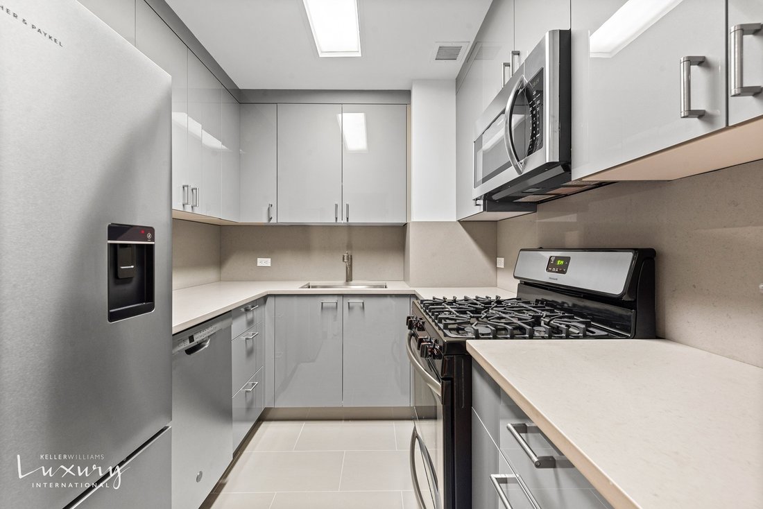 Apartment in New York, New York, United States 5 - 18330481