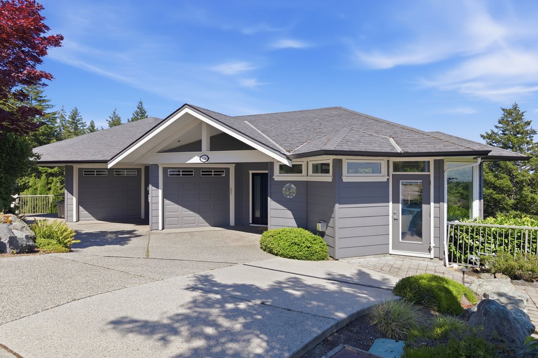 House in Colwood, British Columbia, Canada 4 - 18328726