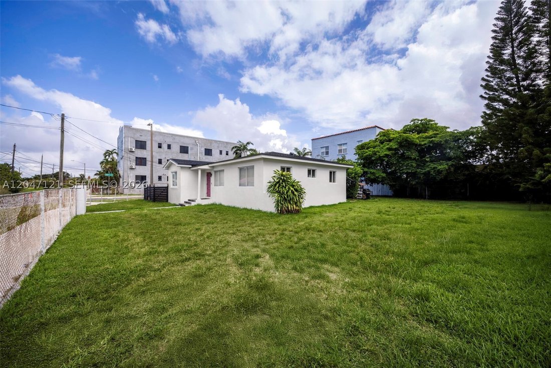 House in Miami, Florida, United States 2 - 18330597